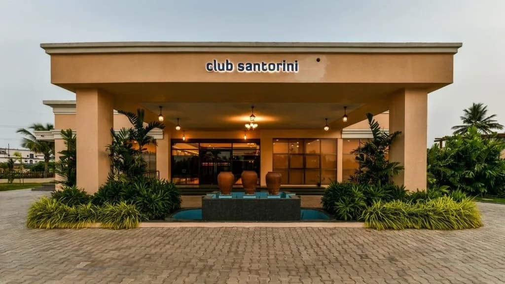 Club Santorini